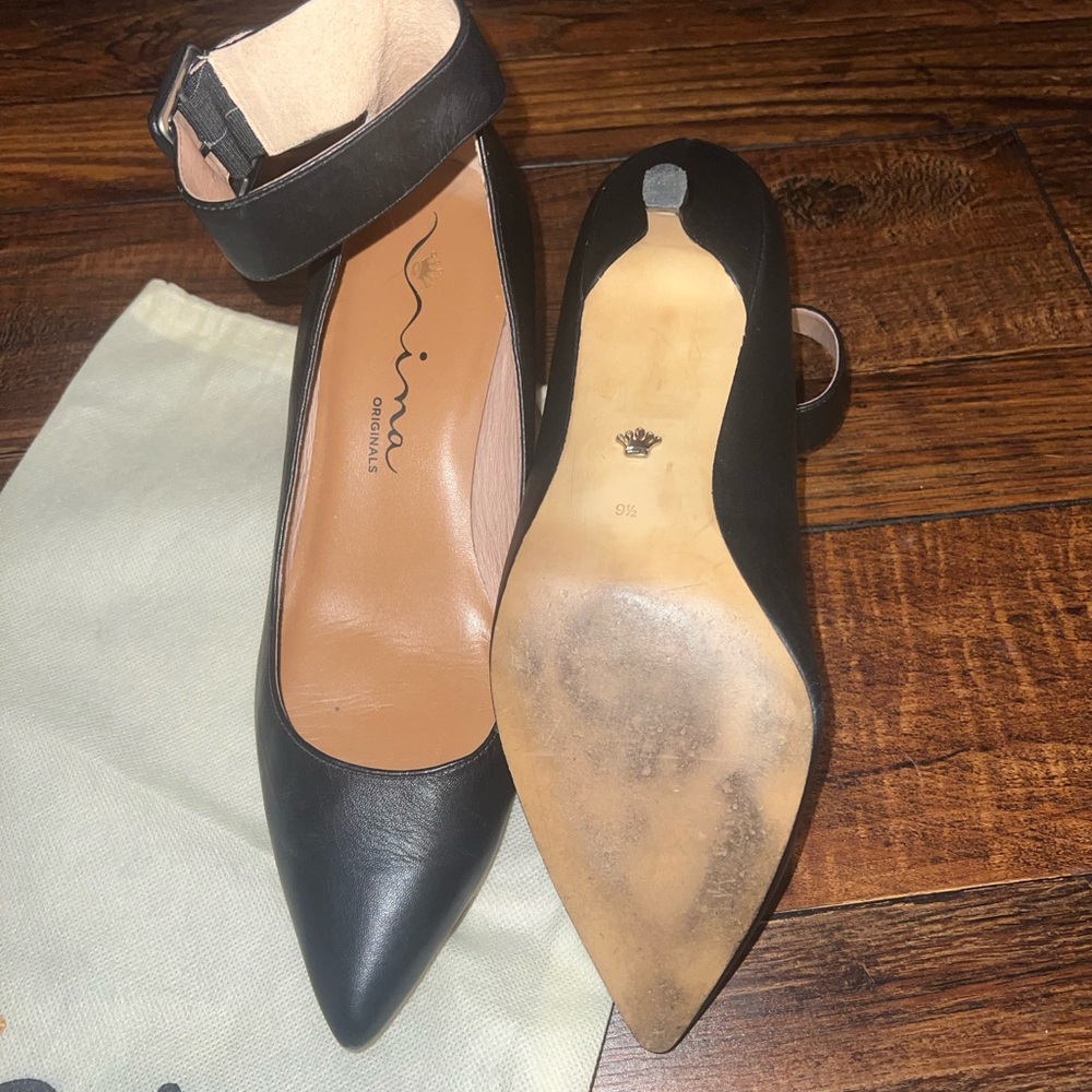 Nina Originals Leather Pumps - Picture 4 of 7